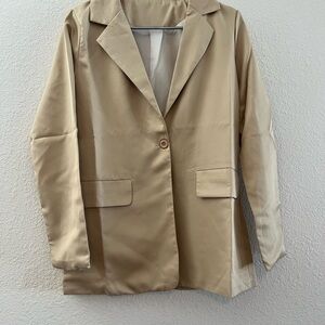 Elegant Beige Women's Blazer